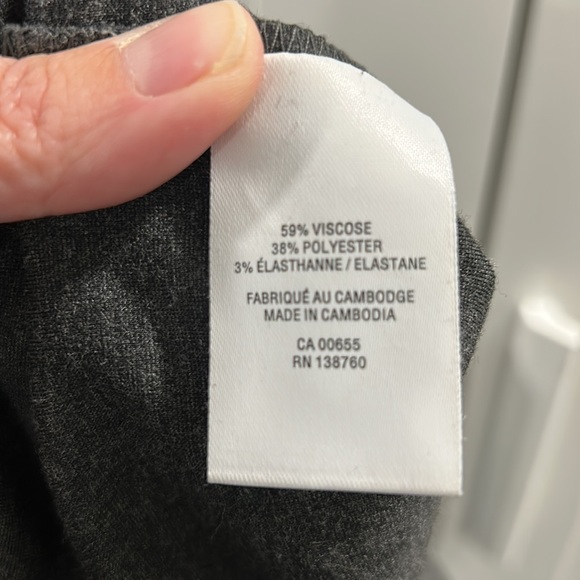 Reitmans grey stretch legging - Picture 5 of 5